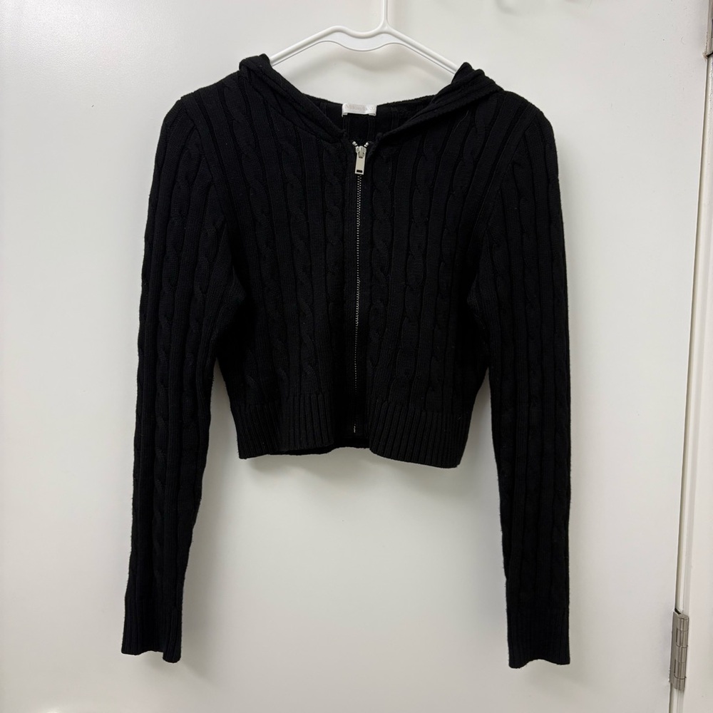 Black Cable Knit Women's Cropped Zipped Sweater